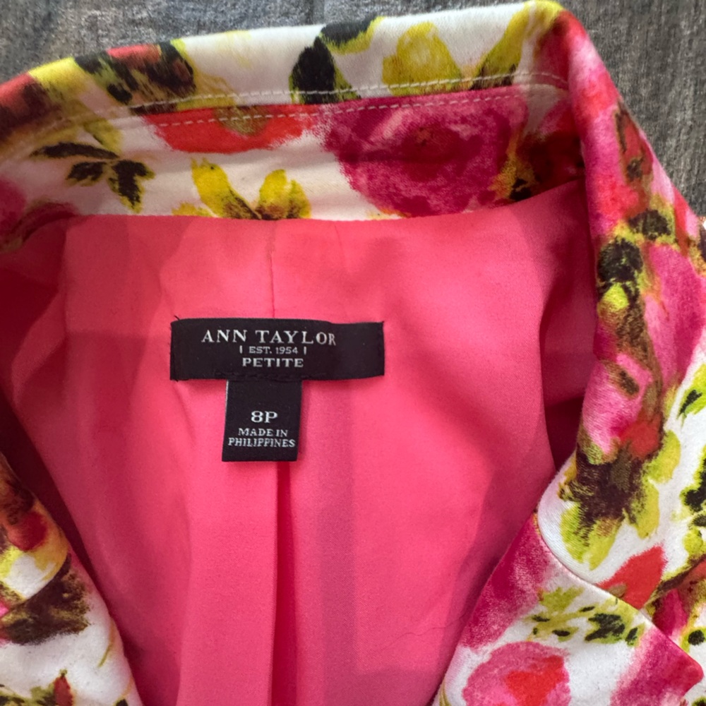 Ann Taylor jacket - Picture 3 of 3